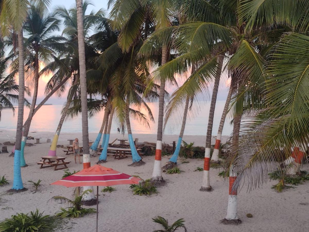 Sunny Beach Apartments San Andrés 外观 照片